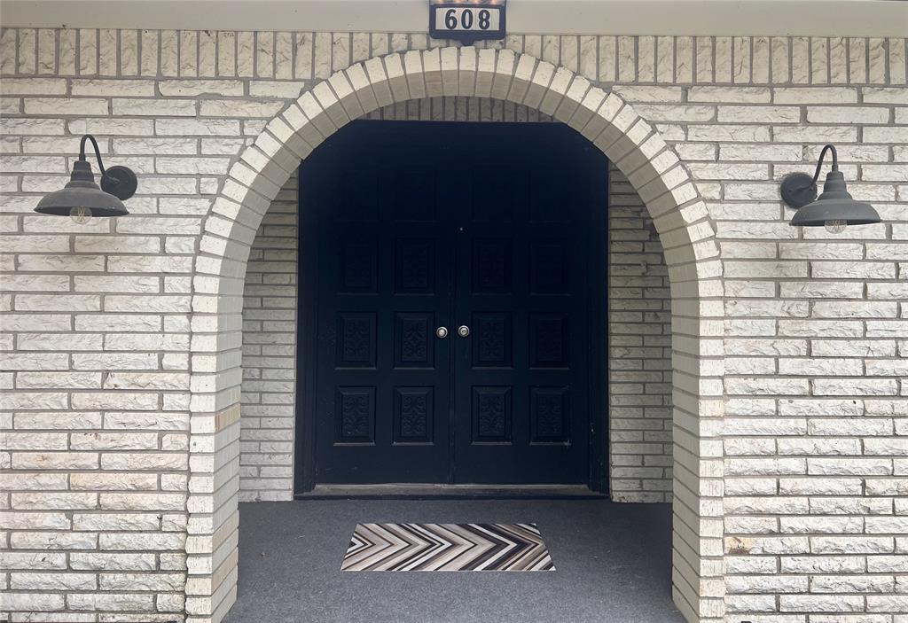 608 N 6th Street, Crockett, Texas image 3