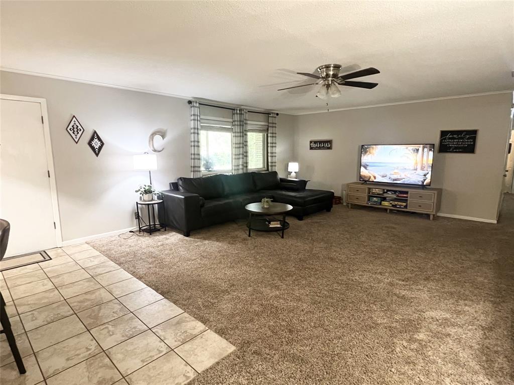 608 N 6th Street, Crockett, Texas image 6