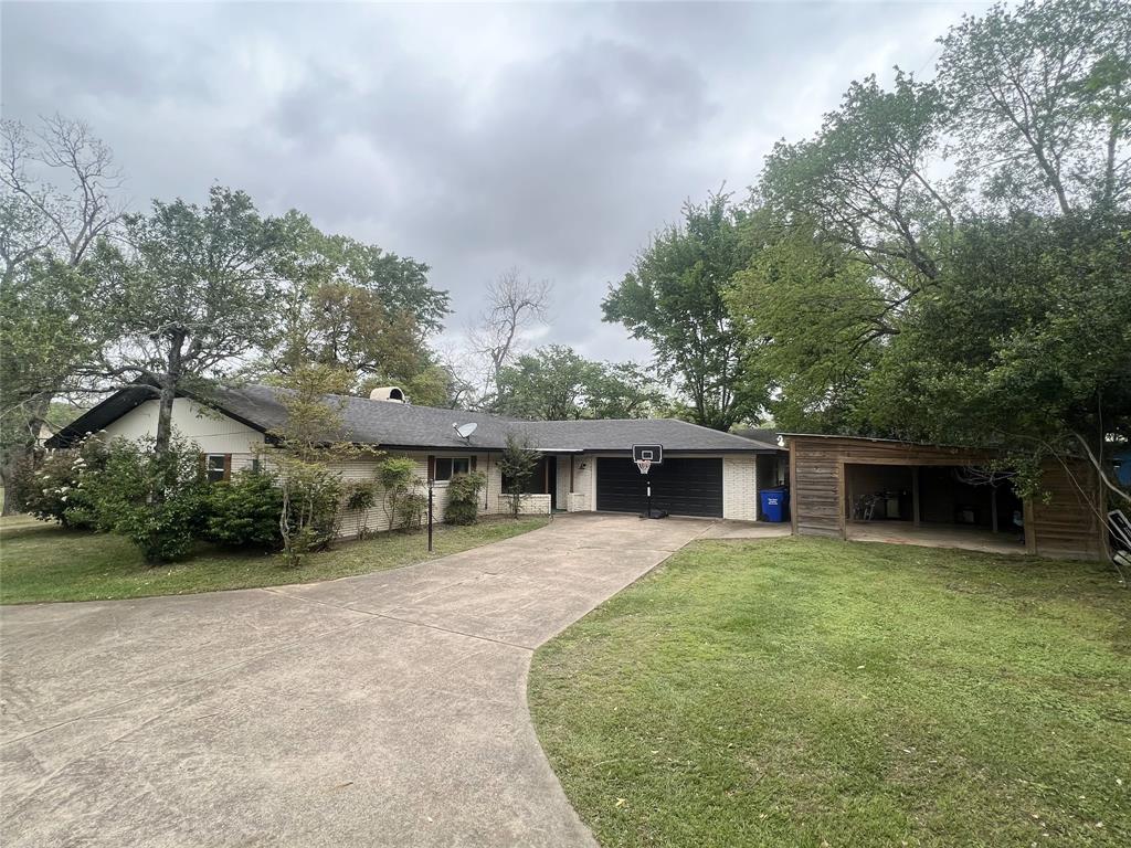 608 N 6th Street, Crockett, Texas image 26