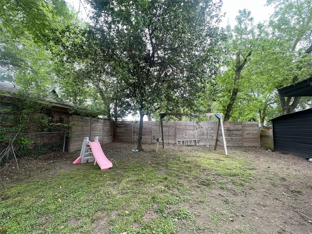 608 N 6th Street, Crockett, Texas image 32