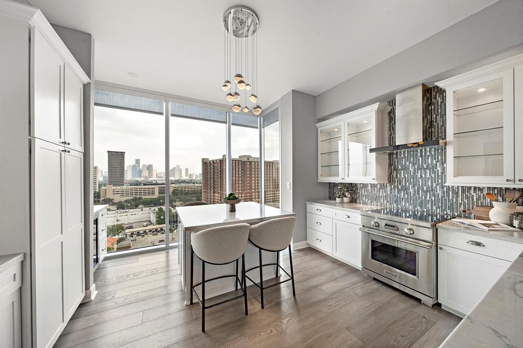 3333 Allen Parkway 1302