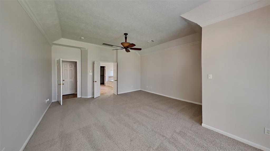 8318 Castle Pond Court, Houston, Texas image 20