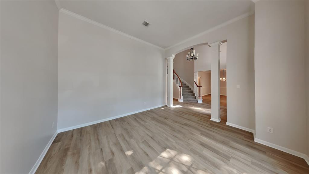 8318 Castle Pond Court, Houston, Texas image 11