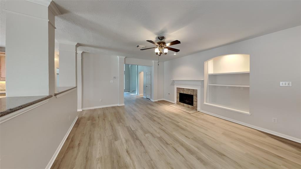 8318 Castle Pond Court, Houston, Texas image 15