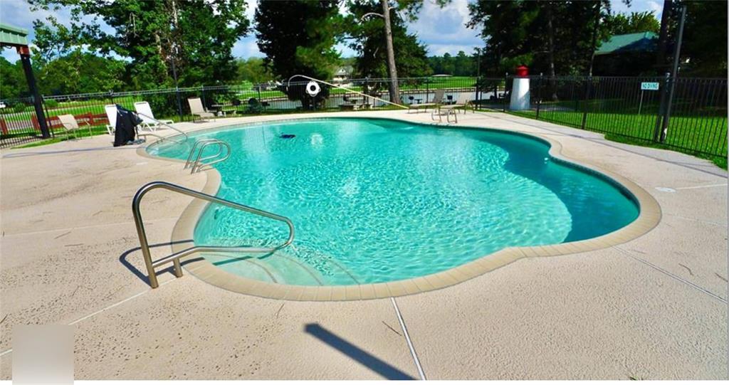 23 Wildwood Lake Drive, Huntsville, Texas image 11