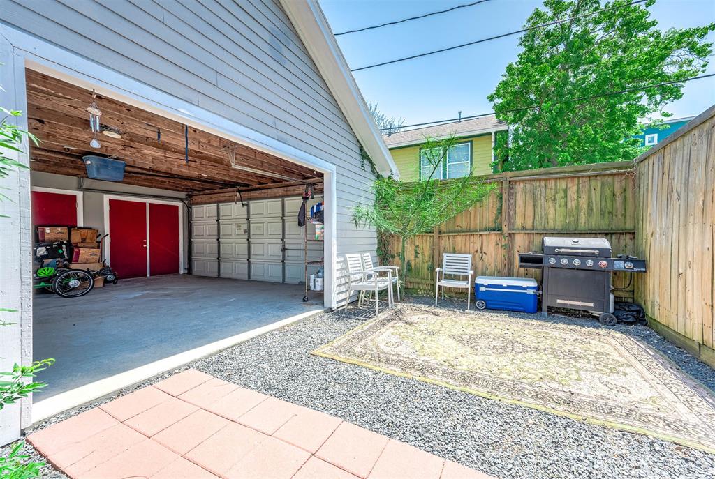 1815 Ursuline Street, Galveston, Texas image 32