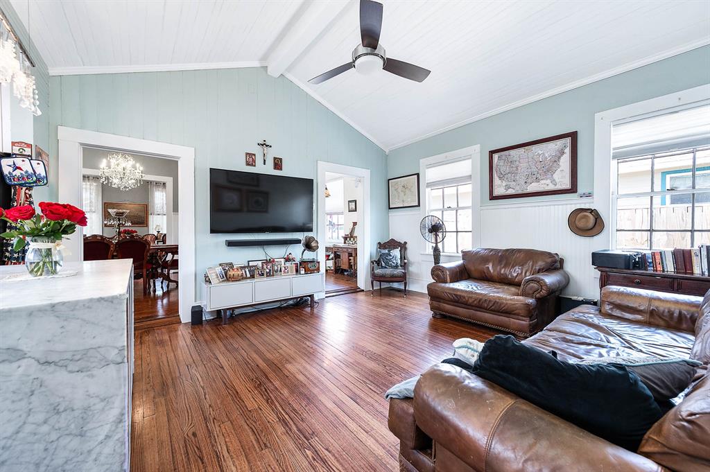 1815 Ursuline Street, Galveston, Texas image 13