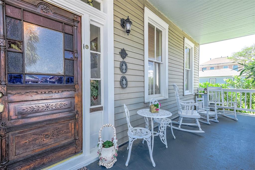 property-search 3 1815 Ursuline Street
