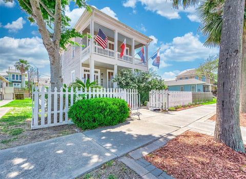 Photo of 1815 Ursuline Street, Galveston, TX 77550 (MLS # 31071375)