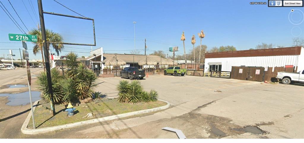 2708 N Shepherd Drive, Houston, Texas image 2