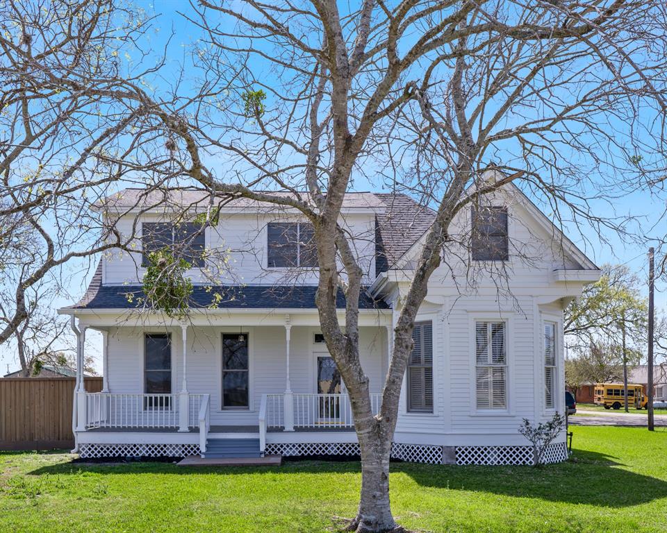 895 Wightman Street, Matagorda, Texas image 2