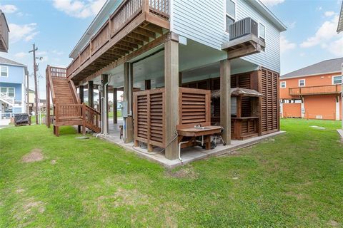 A home in Crystal Beach