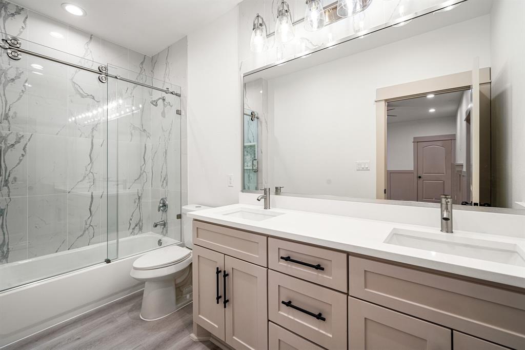 517 Moore Street, Tomball, Texas image 35