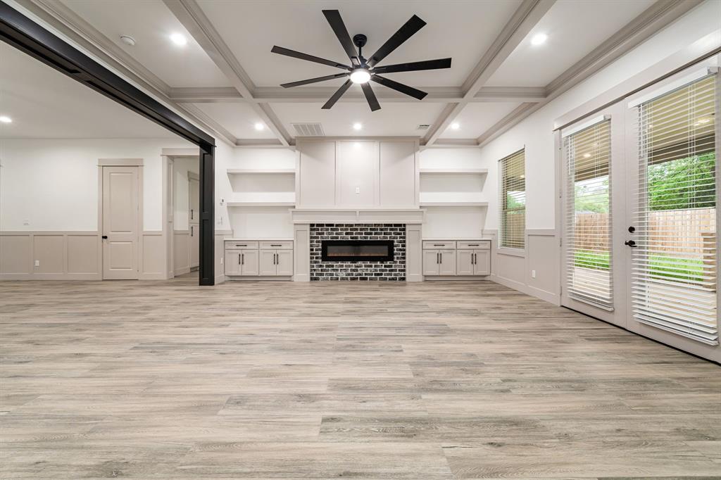 517 Moore Street, Tomball, Texas image 18