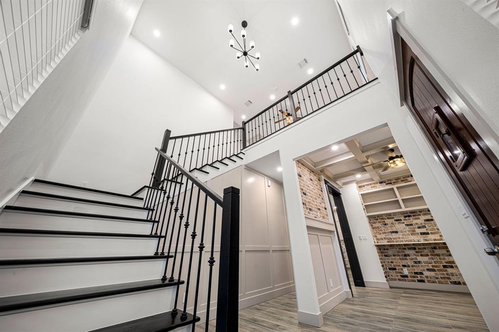 517 Moore Street, Tomball, Texas image 6