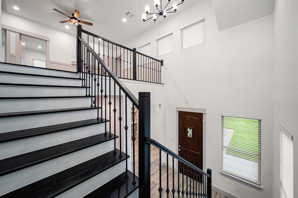 517 Moore Street, Tomball, Texas image 27