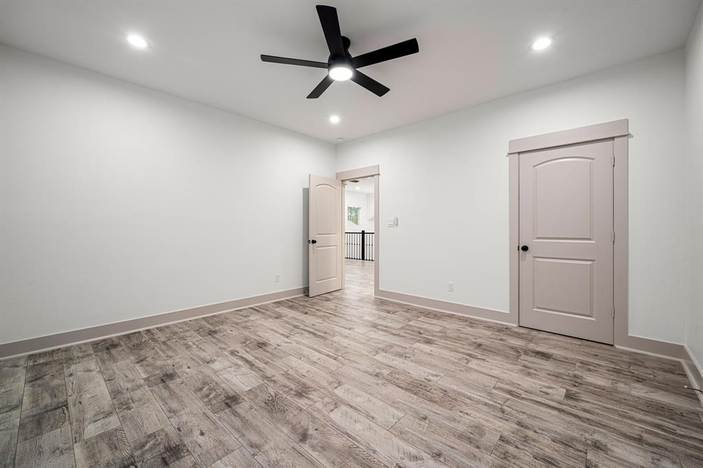 517 Moore Street, Tomball, Texas image 37
