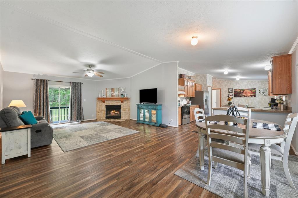 139 E Old Field Drive
