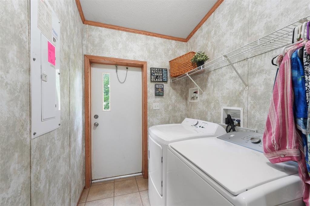 139 E Old Field Drive, Huffman, Texas image 19