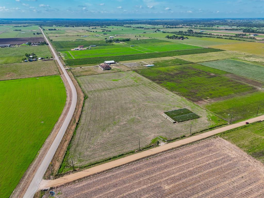 14209 County Line Road, Wallis, Texas image 3