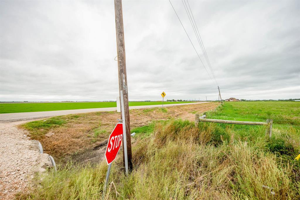 14209 County Line Road, Wallis, Texas image 12