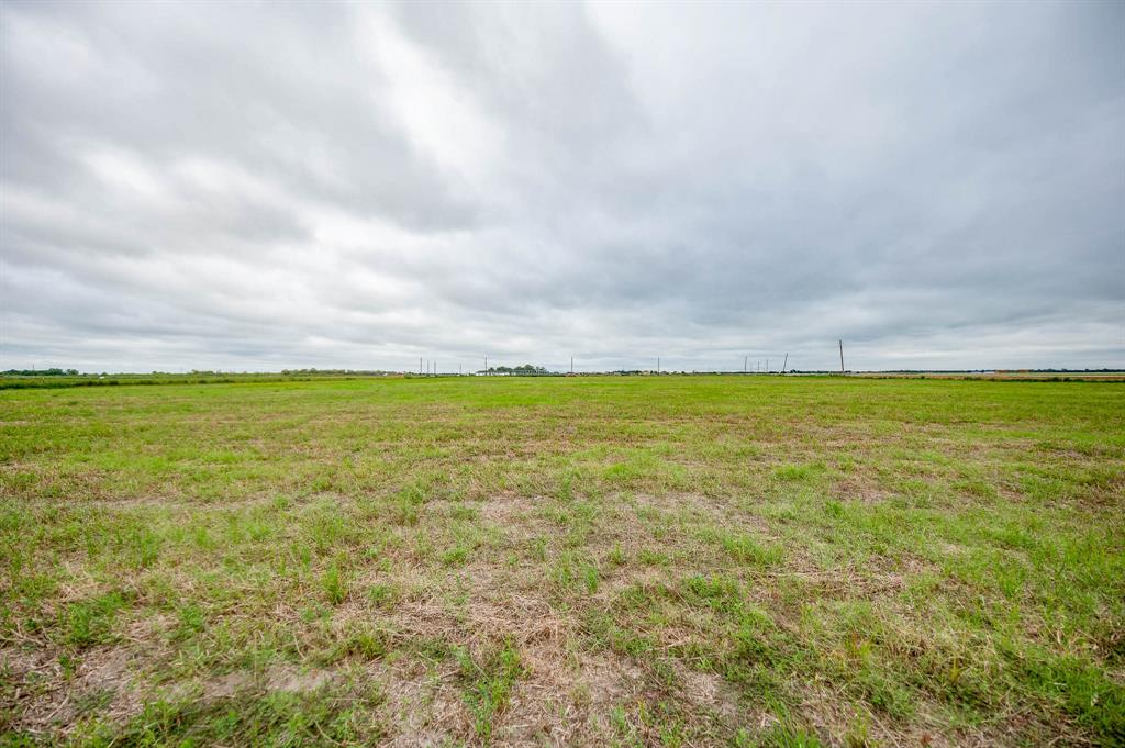 14209 County Line Road, Wallis, Texas image 9