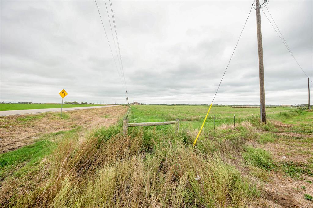 14209 County Line Road, Wallis, Texas image 13