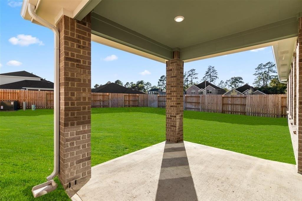 21311 Fresno Brook Circle, Tomball, Texas image 26