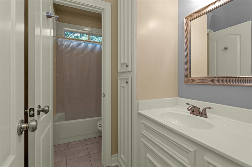 110 Wick Willow Drive, Montgomery, Texas image 25