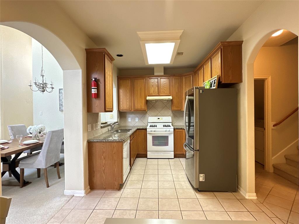 13330 Vineyard Falls Drive, Houston, Texas image 10