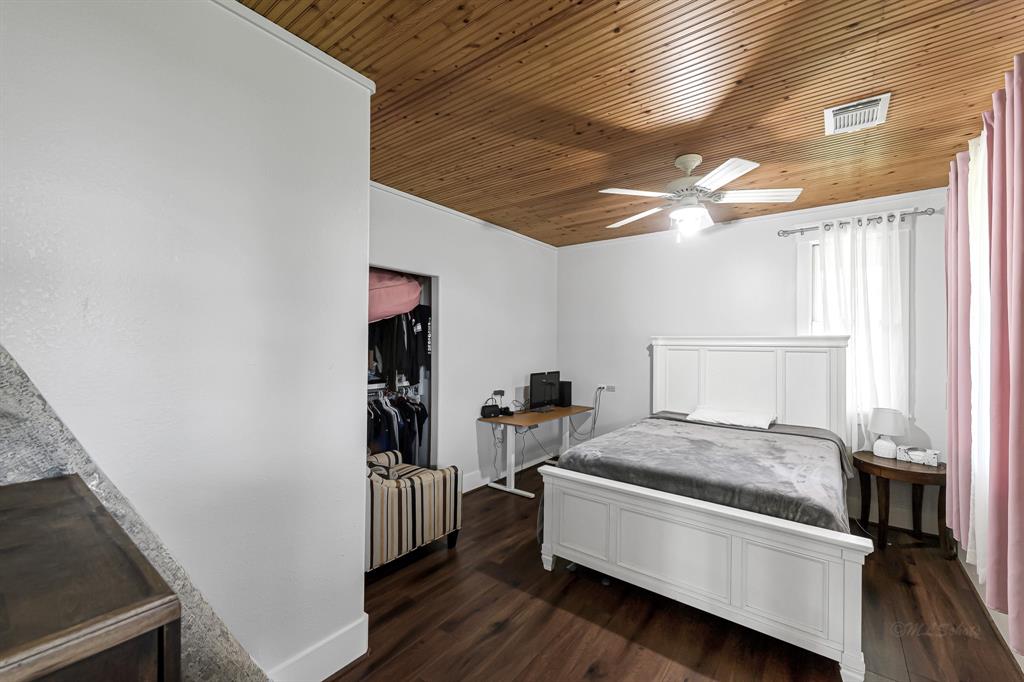 13845 Boudreaux Road #A, Tomball, Texas image 22