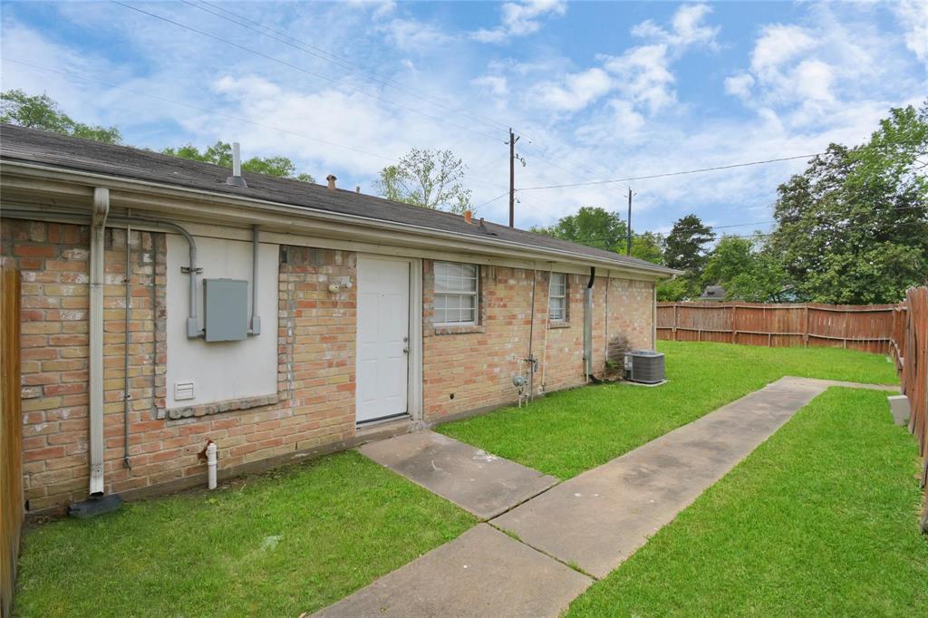 8622 Elbert Street #A AND B, Houston, Texas image 21