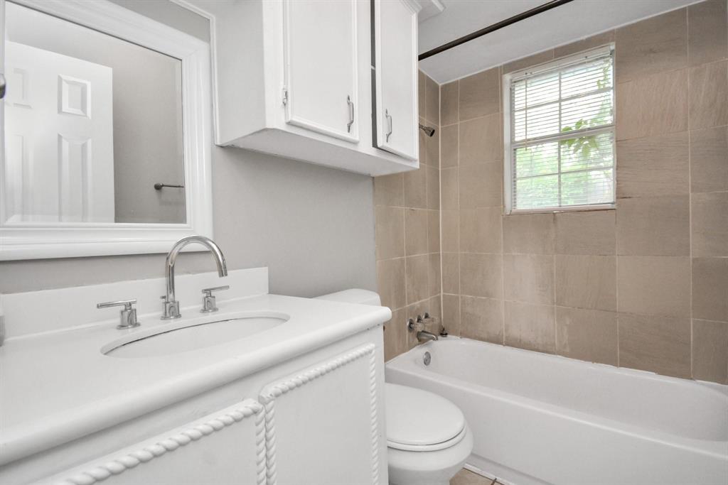 8622 Elbert Street #A AND B, Houston, Texas image 12