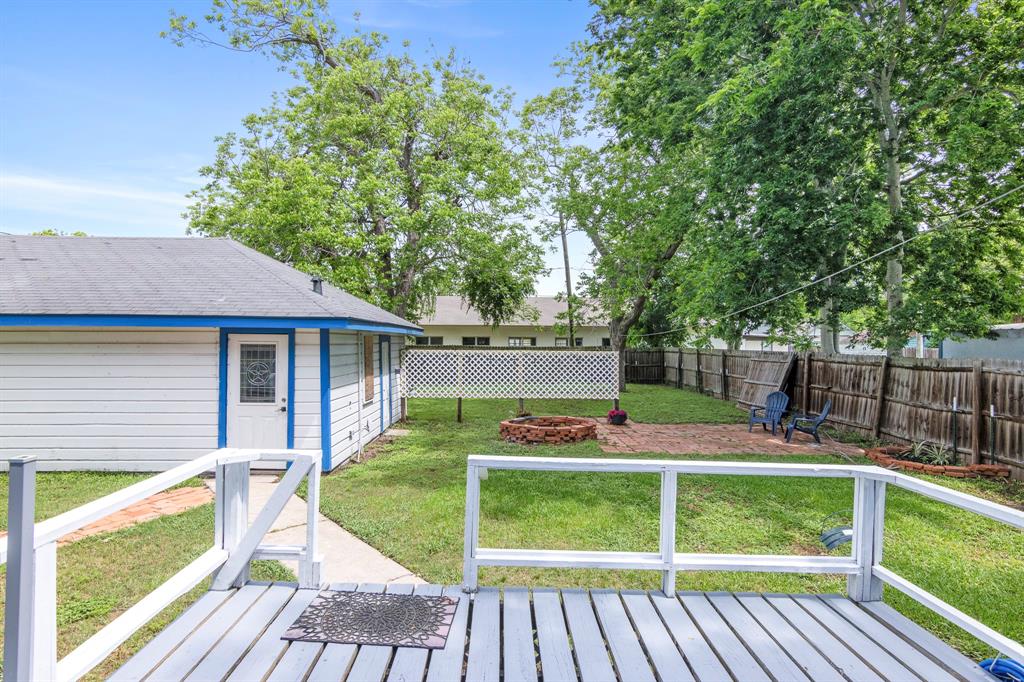 1200 4th Street, Palacios, Texas image 38