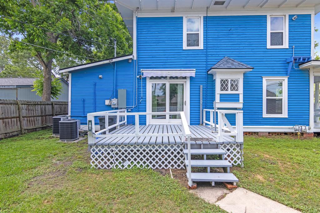 1200 4th Street, Palacios, Texas image 37