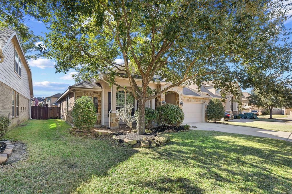 19915 Valkyrie Drive, Spring, Texas image 32