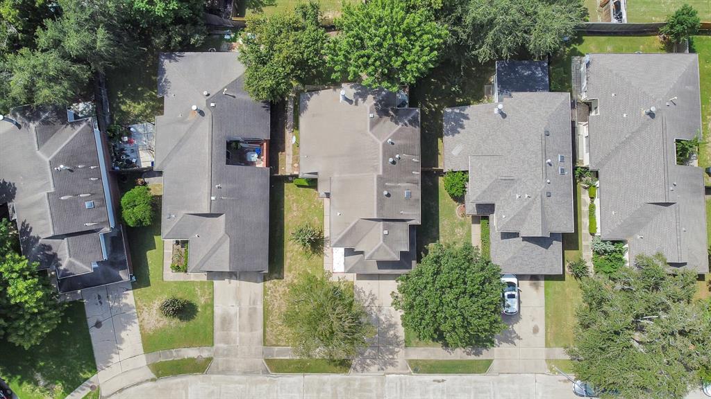 9322 Bristlebrook Drive, Houston, Texas image 15