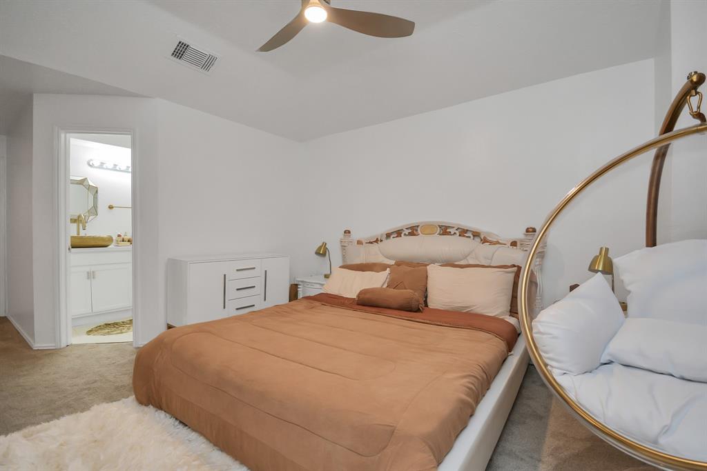 9322 Bristlebrook Drive, Houston, Texas image 13