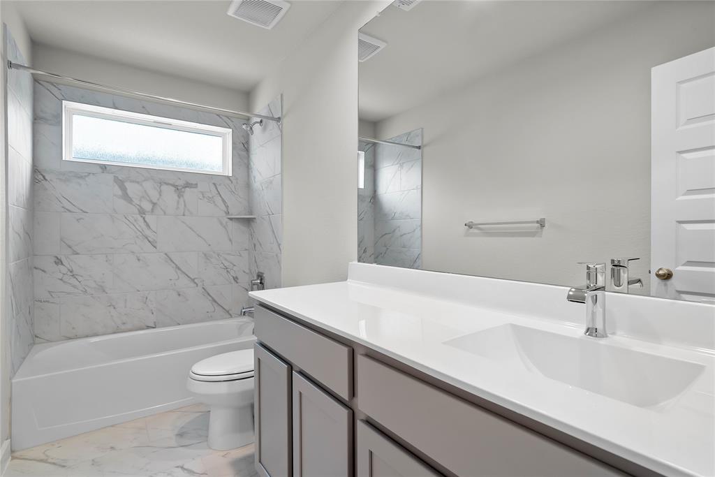1960 Scarlet Yaupon Way, Conroe, Texas image 14