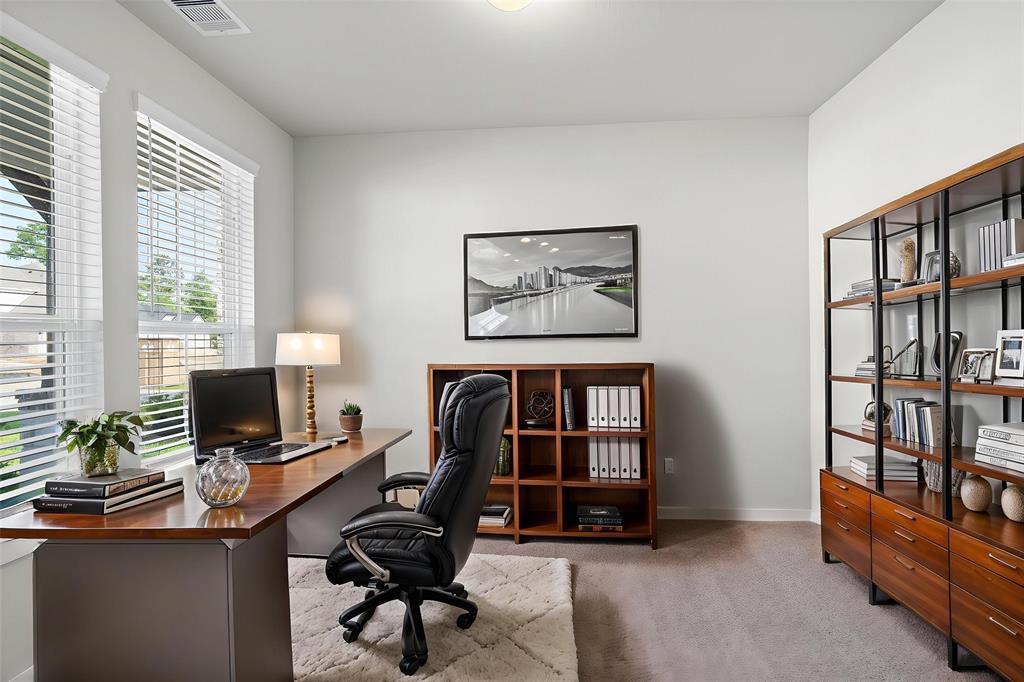 1960 Scarlet Yaupon Way, Conroe, Texas image 4