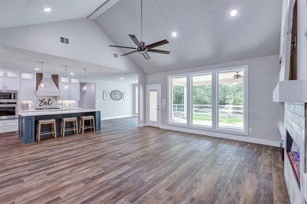 17591 Derby Drive, Waller, Texas image 9