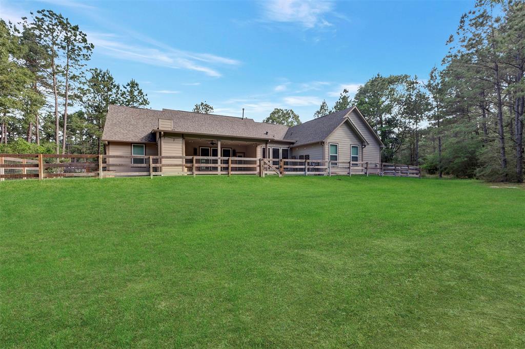 17591 Derby Drive, Waller, Texas image 32