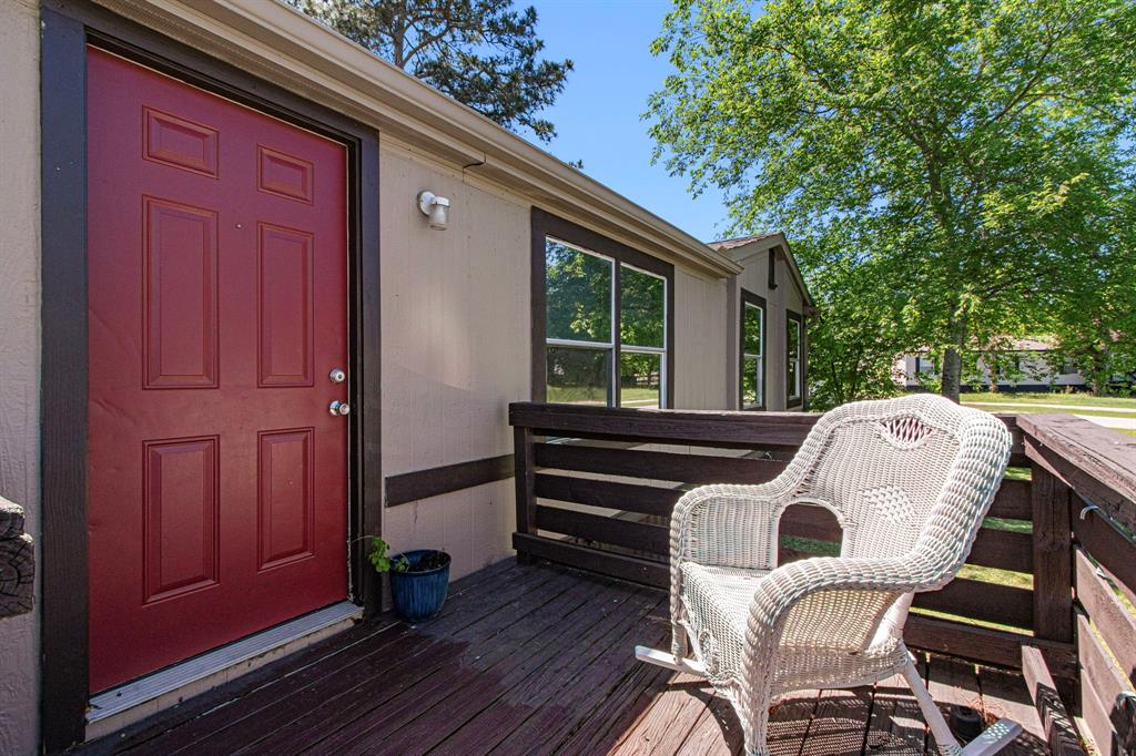 16407 Towering Oaks Trail, Magnolia, Texas image 5