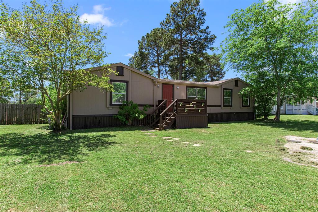 16407 Towering Oaks Trail, Magnolia, Texas image 3