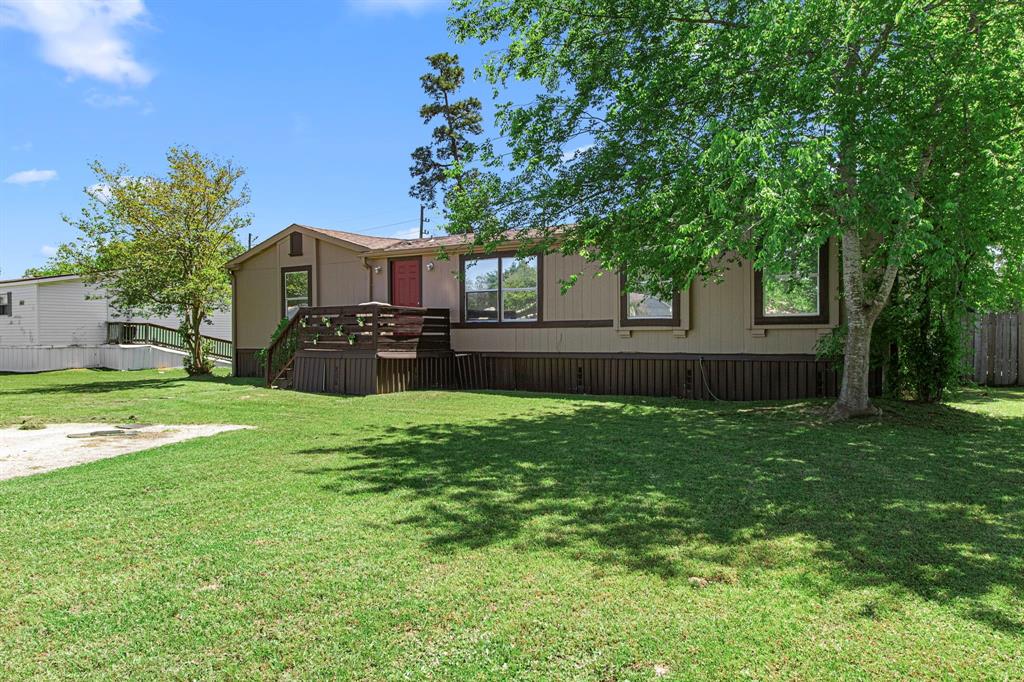 16407 Towering Oaks Trail, Magnolia, Texas image 2