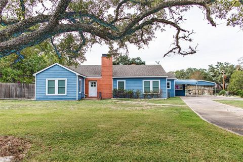 A home in Eagle Lake