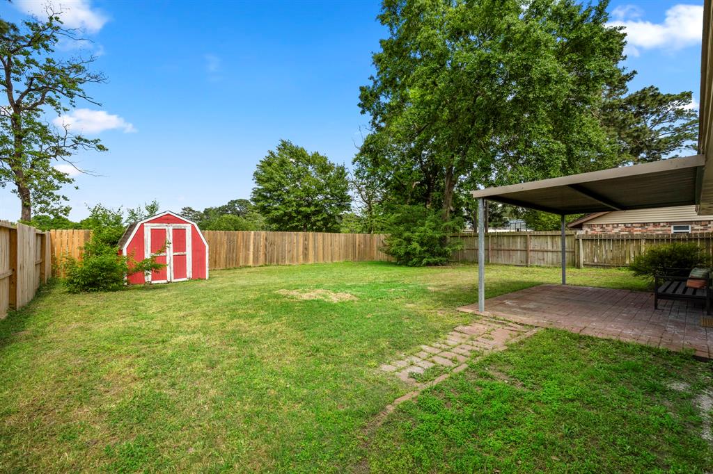 16734 Bonnie Sean Drive, Spring, Texas image 29
