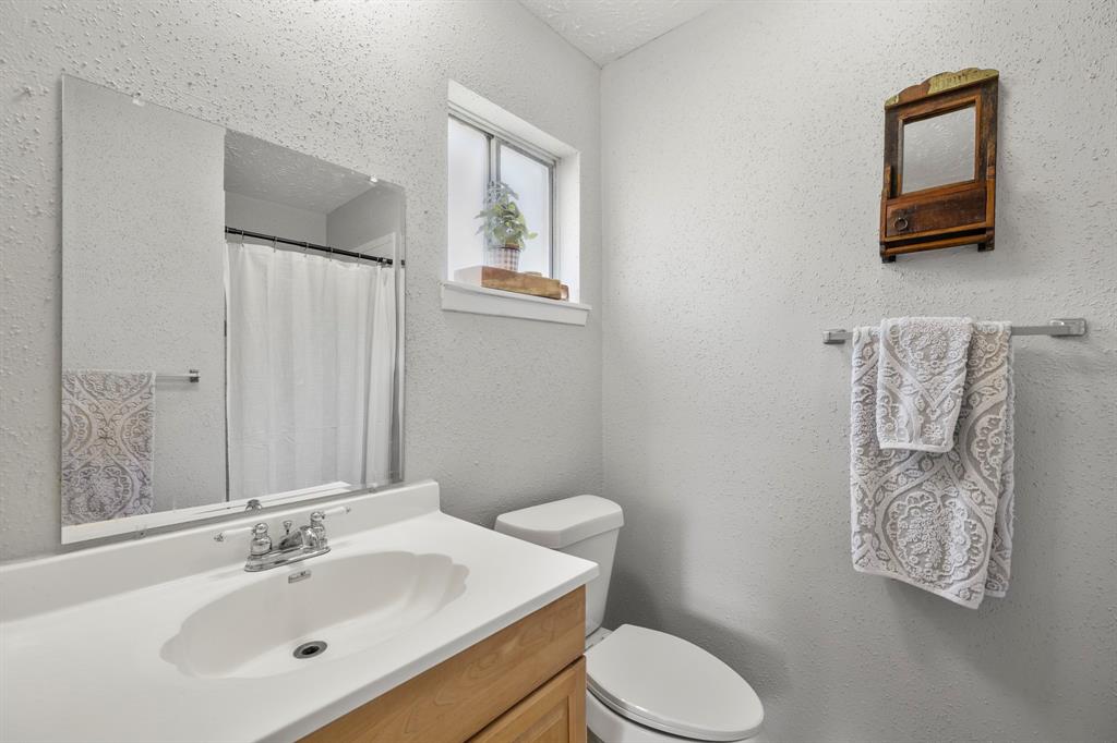 16734 Bonnie Sean Drive, Spring, Texas image 20