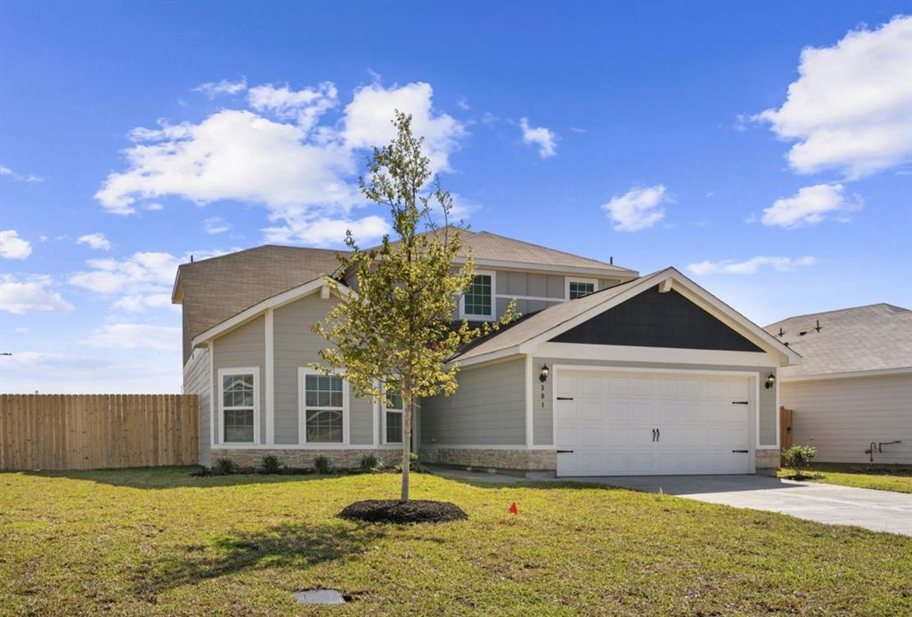 344 Kingston Way, Waller, Texas image 1