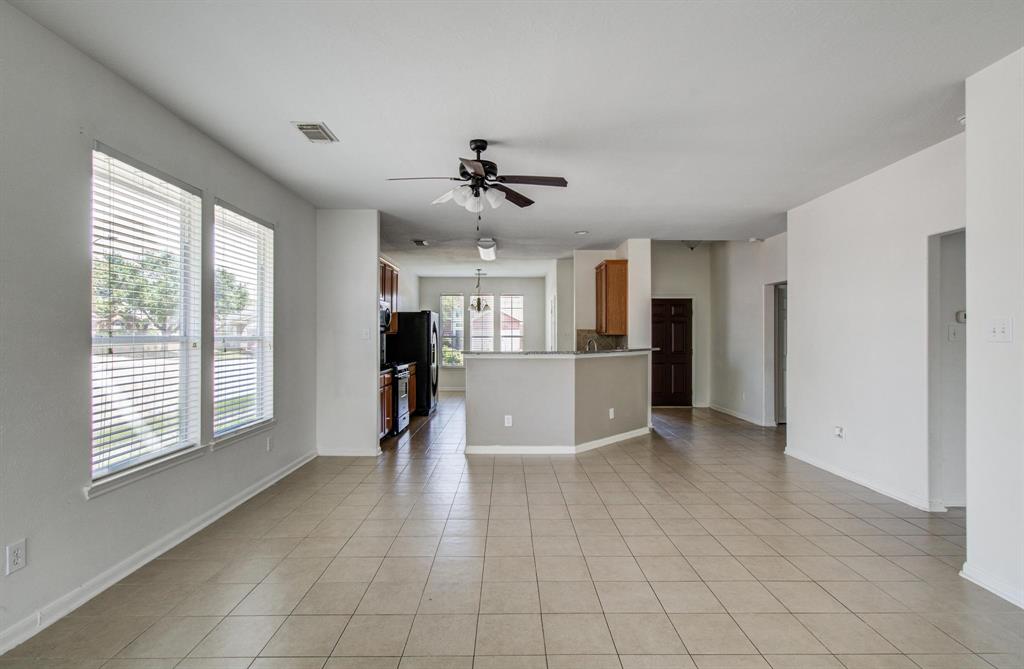 7547 Oakwood Canyon Drive, Cypress, Texas image 21